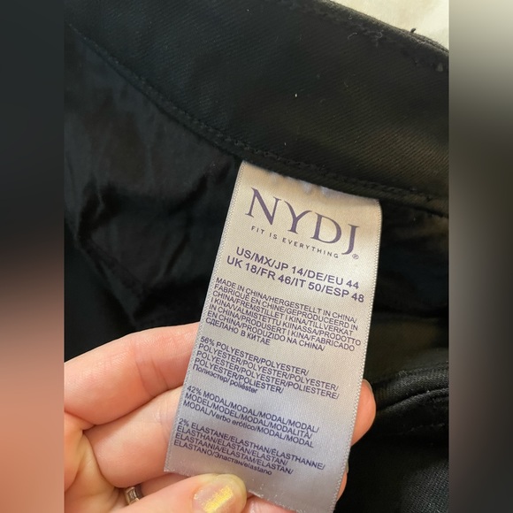 NYDJ Ami skinny court ankle fray hem black rinse NWT size 14 stretchy denim - Picture 13 of 15
